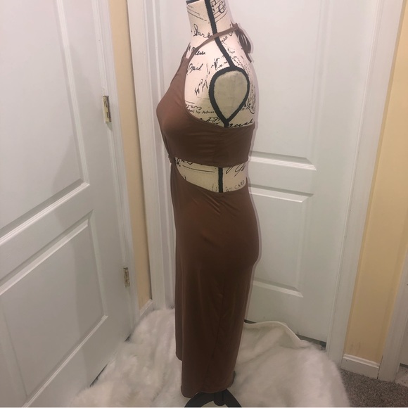 Halter Midi Dress- size large- NWT- $30 - Picture 6 of 8